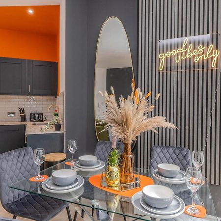 Amazing 3 Bedroom Flat I Next To Brighton Beach & Shopping Center Экстерьер фото
