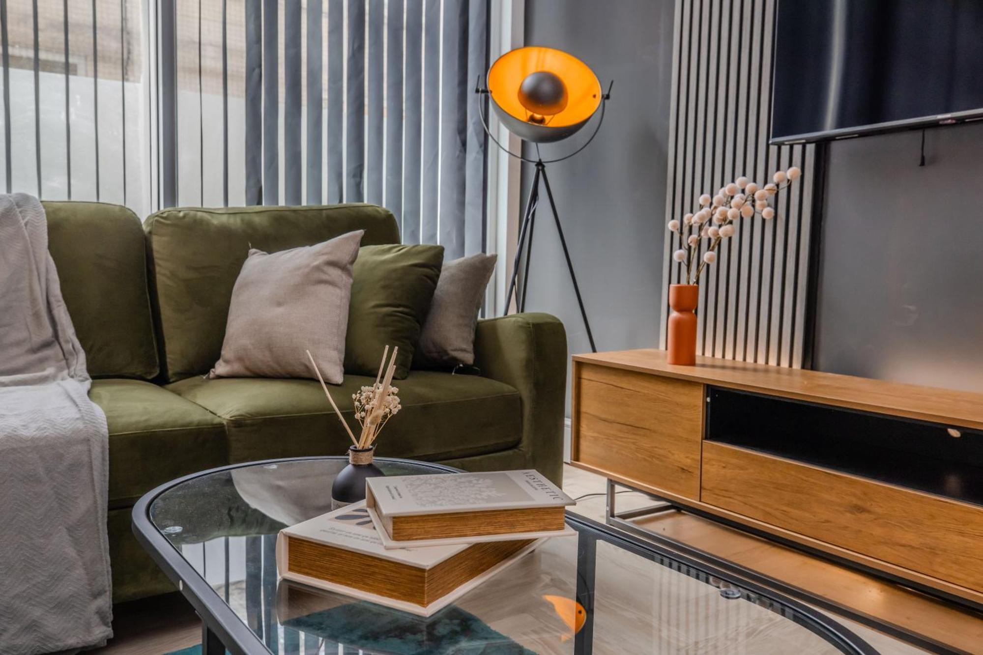 Amazing 3 Bedroom Flat I Next To Brighton Beach & Shopping Center Экстерьер фото