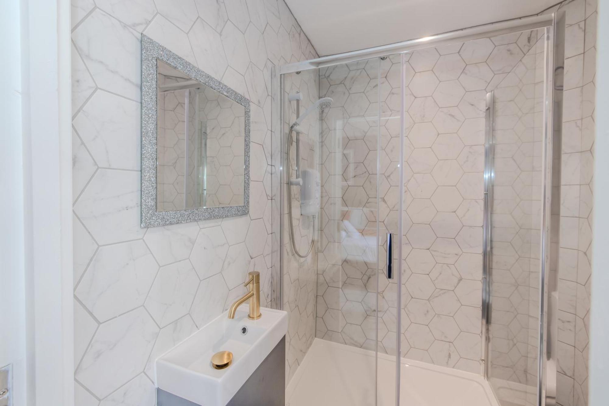 Amazing 3 Bedroom Flat I Next To Brighton Beach & Shopping Center Экстерьер фото